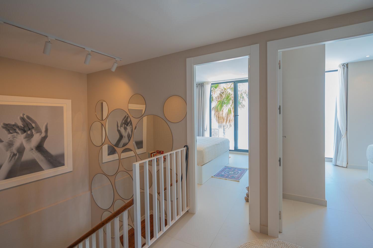 Ferienwohnung Private 250Sqm Garden Duplex, Jacuzzi, Cinema, Sea View Escape Torremolinos Exterior foto